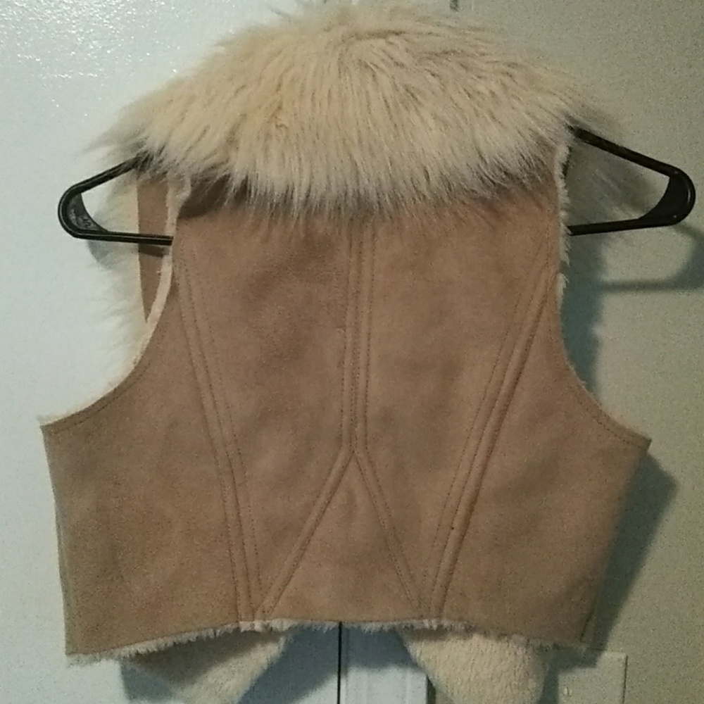 AX VEST - Picture 3 of 4